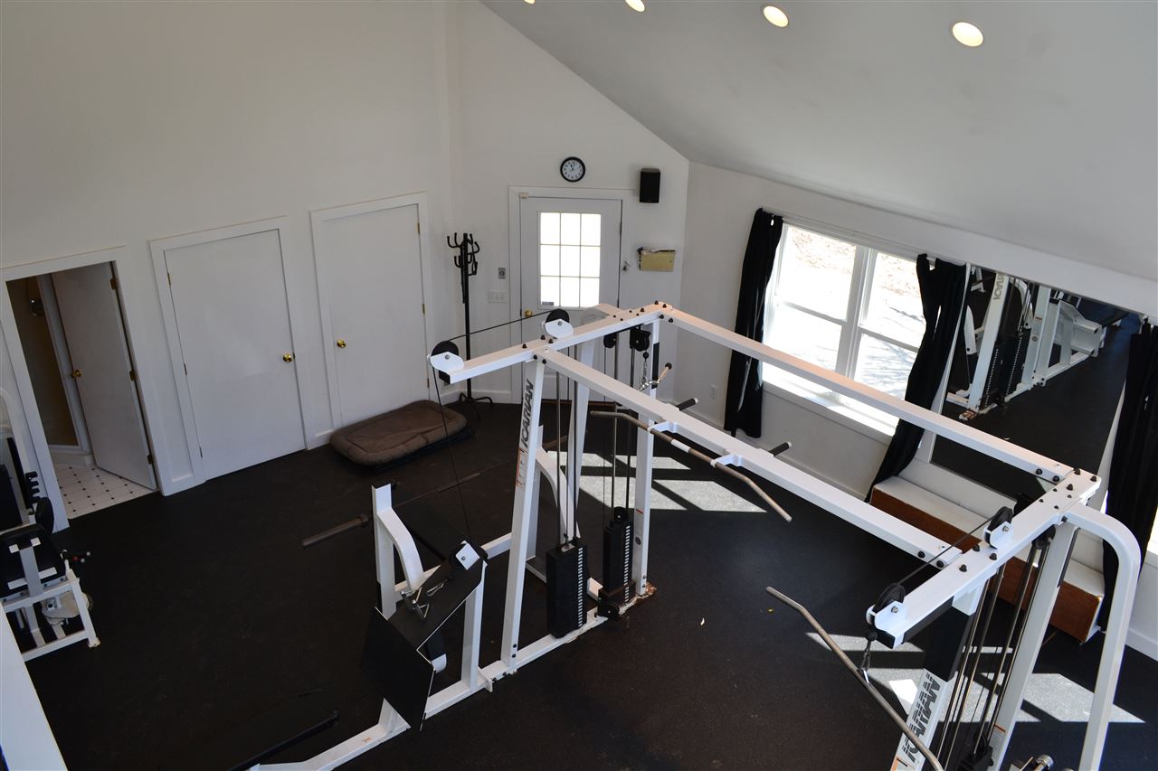 411 Ocean Road Portsmouth, NH 03801 - Photo 27 of 40 Gallery Image 27