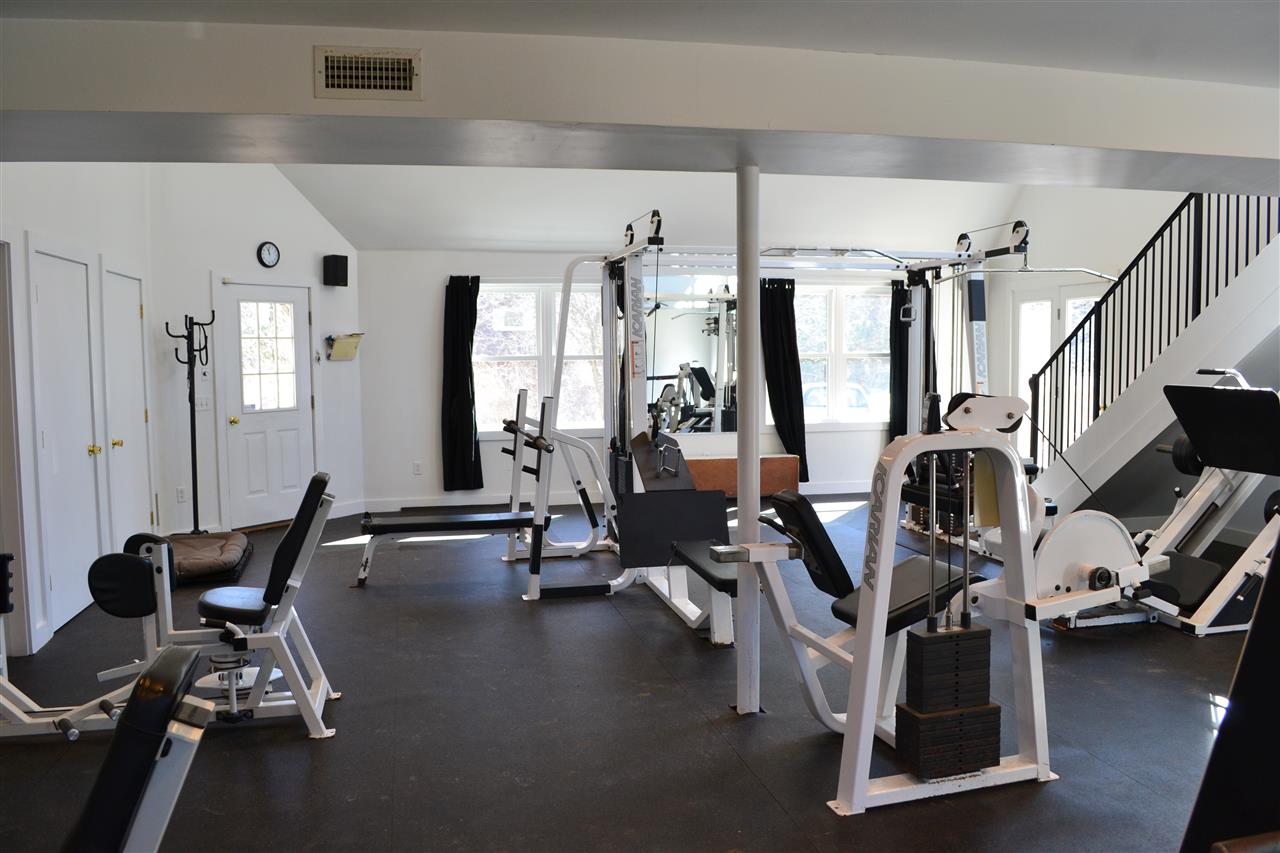 411 Ocean Road Portsmouth, NH 03801 - Photo 29 of 40 Gallery Image 29