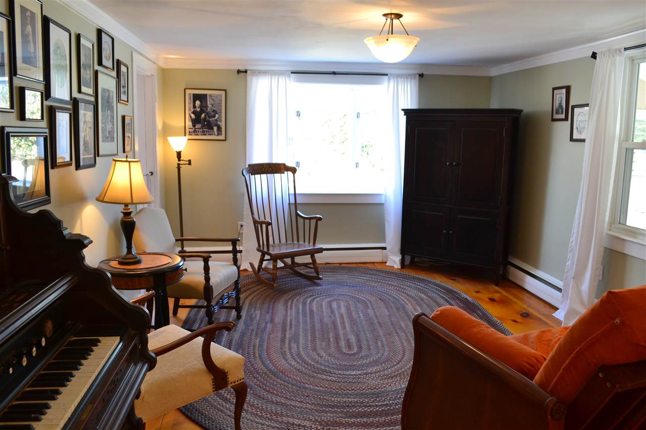 411 Ocean Road Portsmouth, NH 03801 - Photo 6 of 40 Gallery Image 6