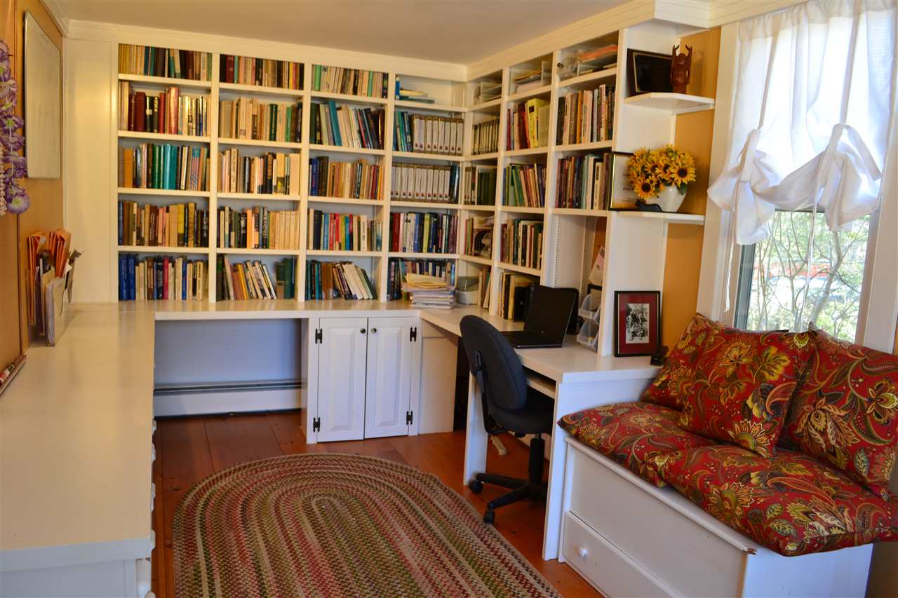 411 Ocean Road Portsmouth, NH 03801 - Photo 9 of 40 Gallery Image 9