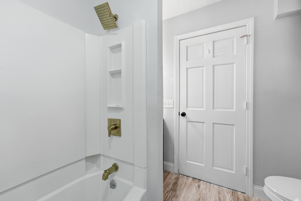 60 Barrison Street Springfield, MA 01109 - Photo 22 of 42 Gallery Image 22
