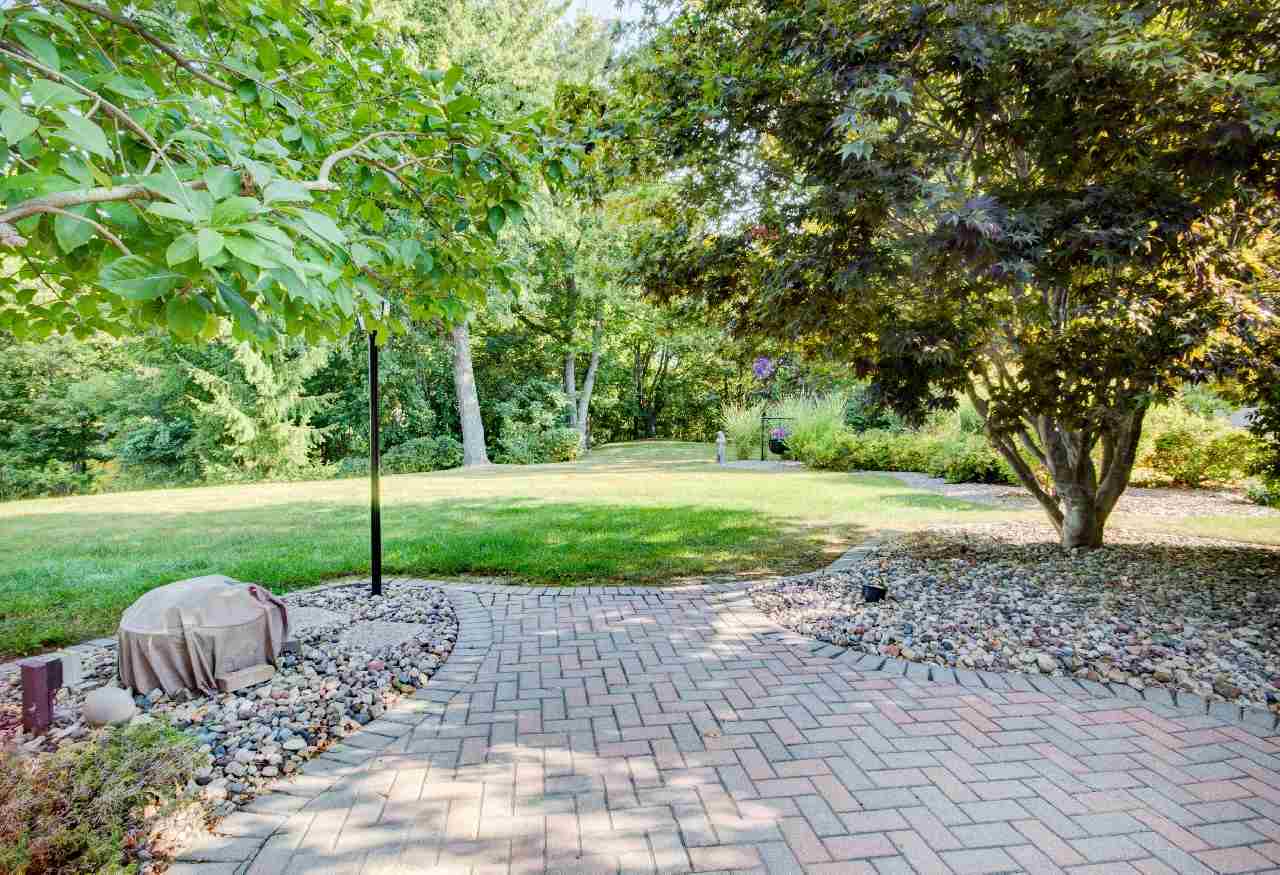 17221 Cedar Road East Moline, IL 61244 - Photo 22 of 24 Gallery Image 22