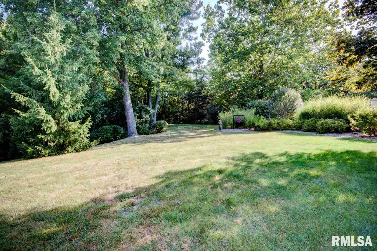 17221 Cedar Road East Moline, IL 61244 - Photo 24 of 24 Gallery Image 24