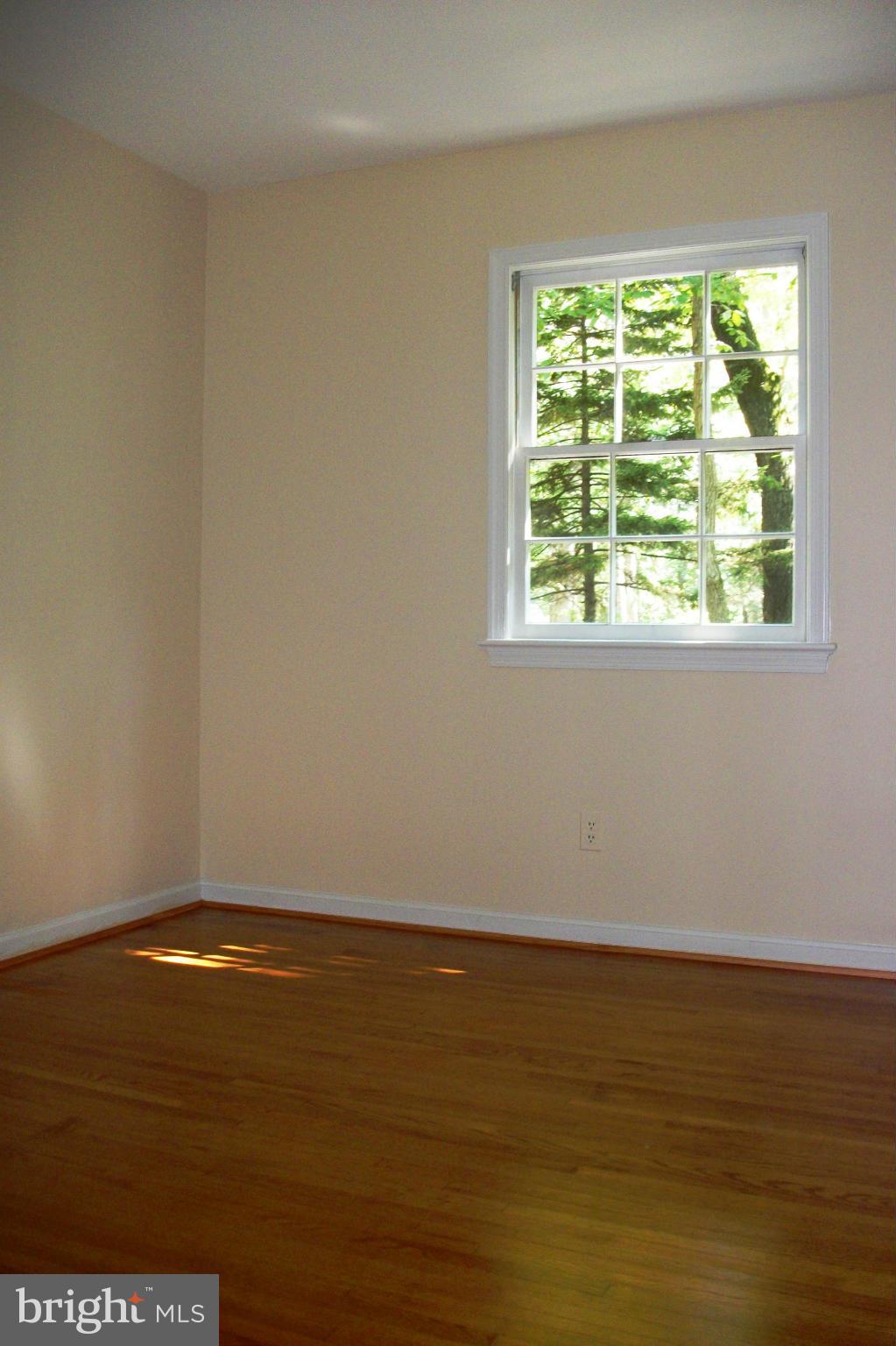 2404 Paddock Lane Reston, VA 20191 - Photo 13 of 30 Bedroom 4