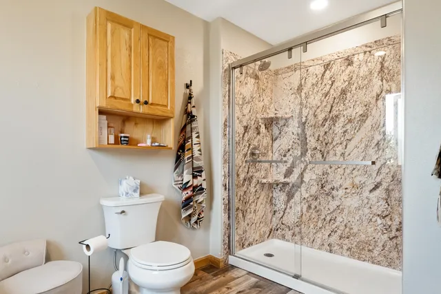 $1,000,000 | 7500 Stone Crest Drive, Gillette, WY 82718