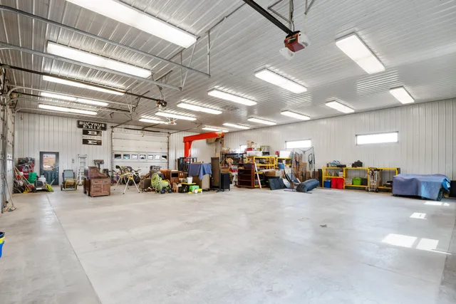 $1,000,000 | 7500 Stone Crest Drive, Gillette, WY 82718