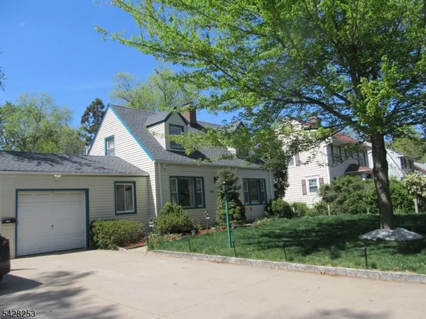 $499,999 | 815 Mountain Avenue, Bound Brook, NJ 08805