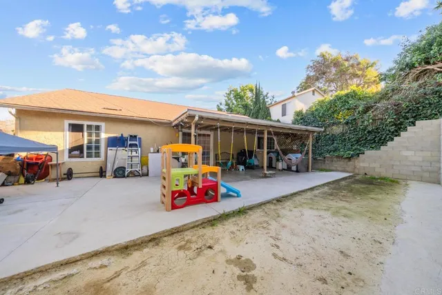 $749,000 | 220 Worthington Street, Spring Valley, CA 91977