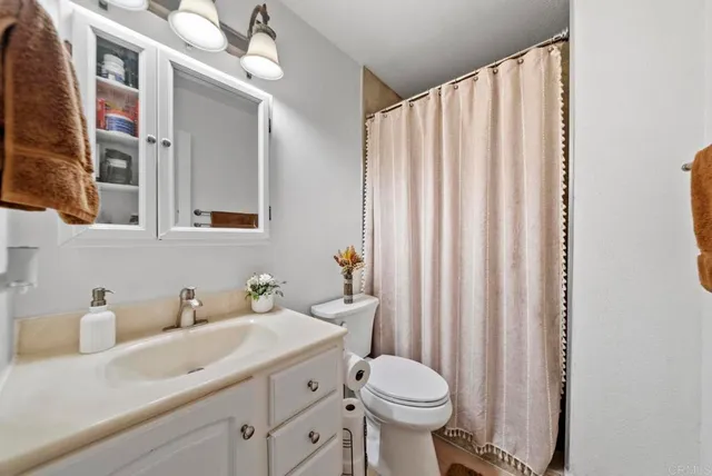 $749,000 | 220 Worthington Street, Spring Valley, CA 91977