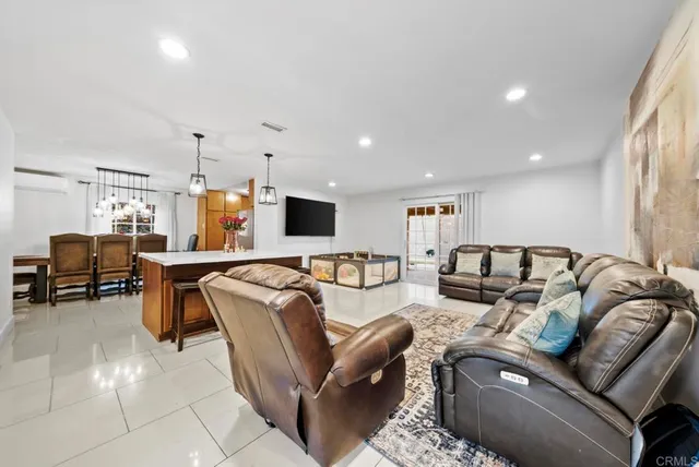 $749,000 | 220 Worthington Street, Spring Valley, CA 91977