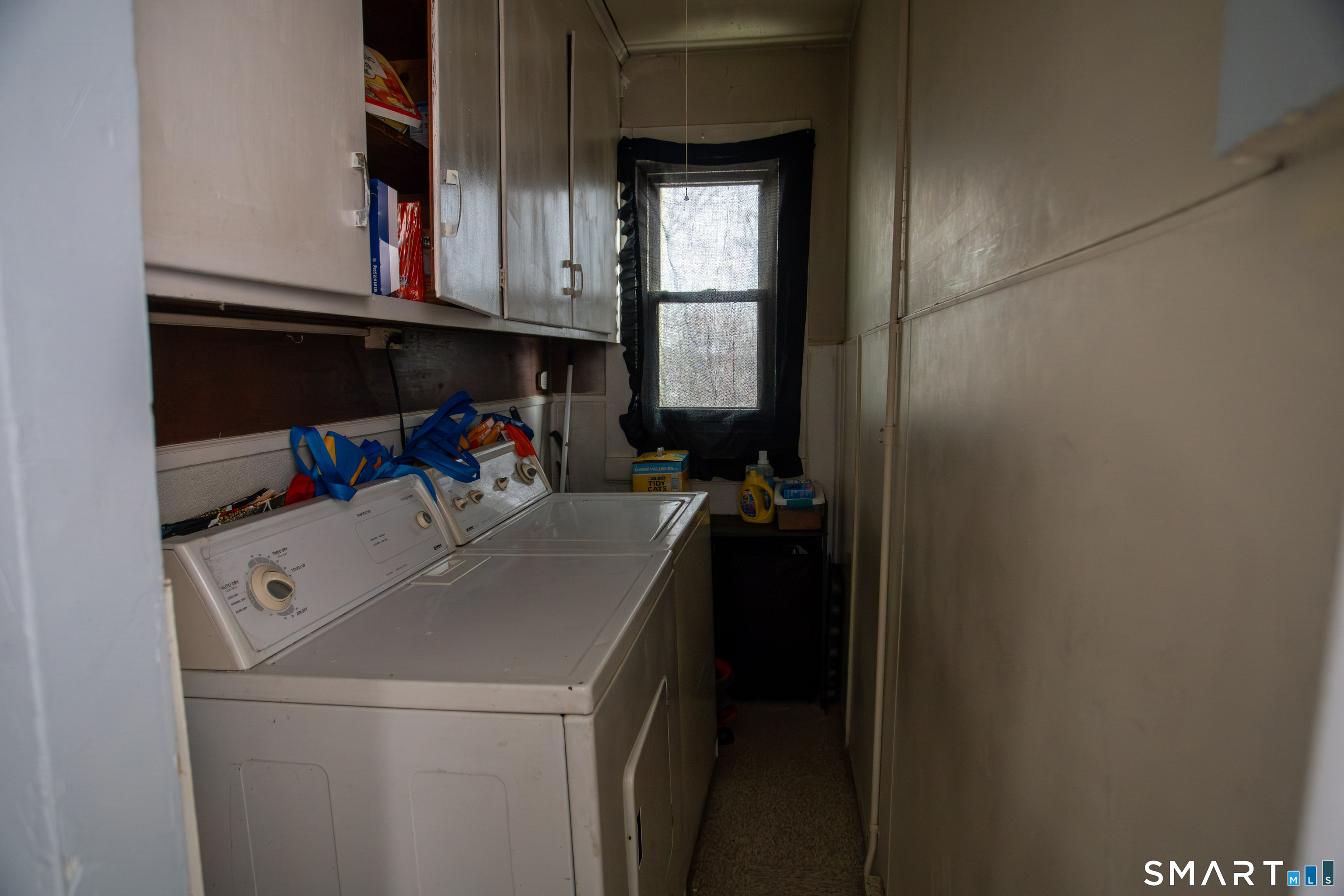 381 Congress Avenue Waterbury, CT 06708 - Photo 9 of 19
