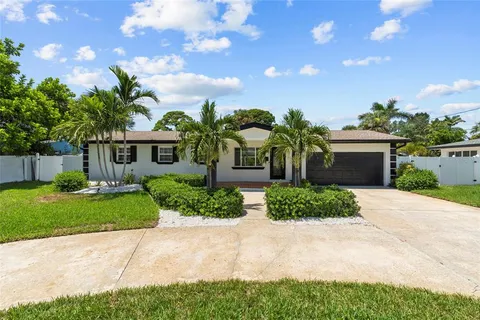 $840,000 | 4440 Huntington Street Northeast, St. Petersburg, FL 33703