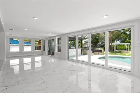 $840,000 | 4440 Huntington Street Northeast, St. Petersburg, FL 33703