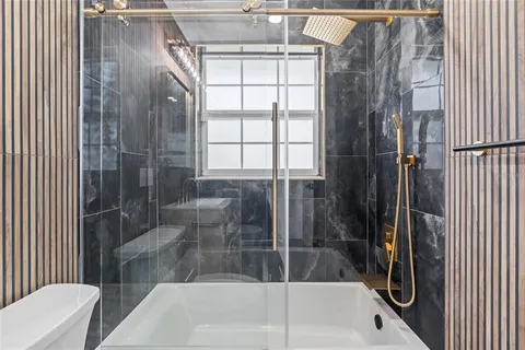 $840,000 | 4440 Huntington Street Northeast, St. Petersburg, FL 33703