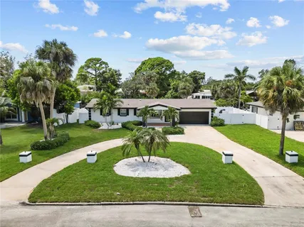 $840,000 | 4440 Huntington Street Northeast, St. Petersburg, FL 33703