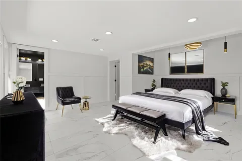 $840,000 | 4440 Huntington Street Northeast, St. Petersburg, FL 33703