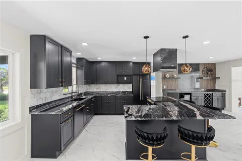 $840,000 | 4440 Huntington Street Northeast, St. Petersburg, FL 33703