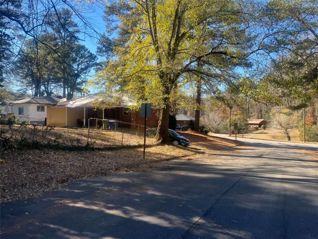 0 Handley Avenue Southwest Atlanta, GA 30310 - Photo 4 of 8 a front view of a house with a yard