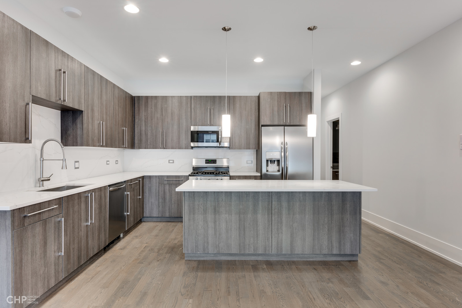 1808 North California Avenue, Unit 3N Chicago, IL 60647 - Photo 4 of 14