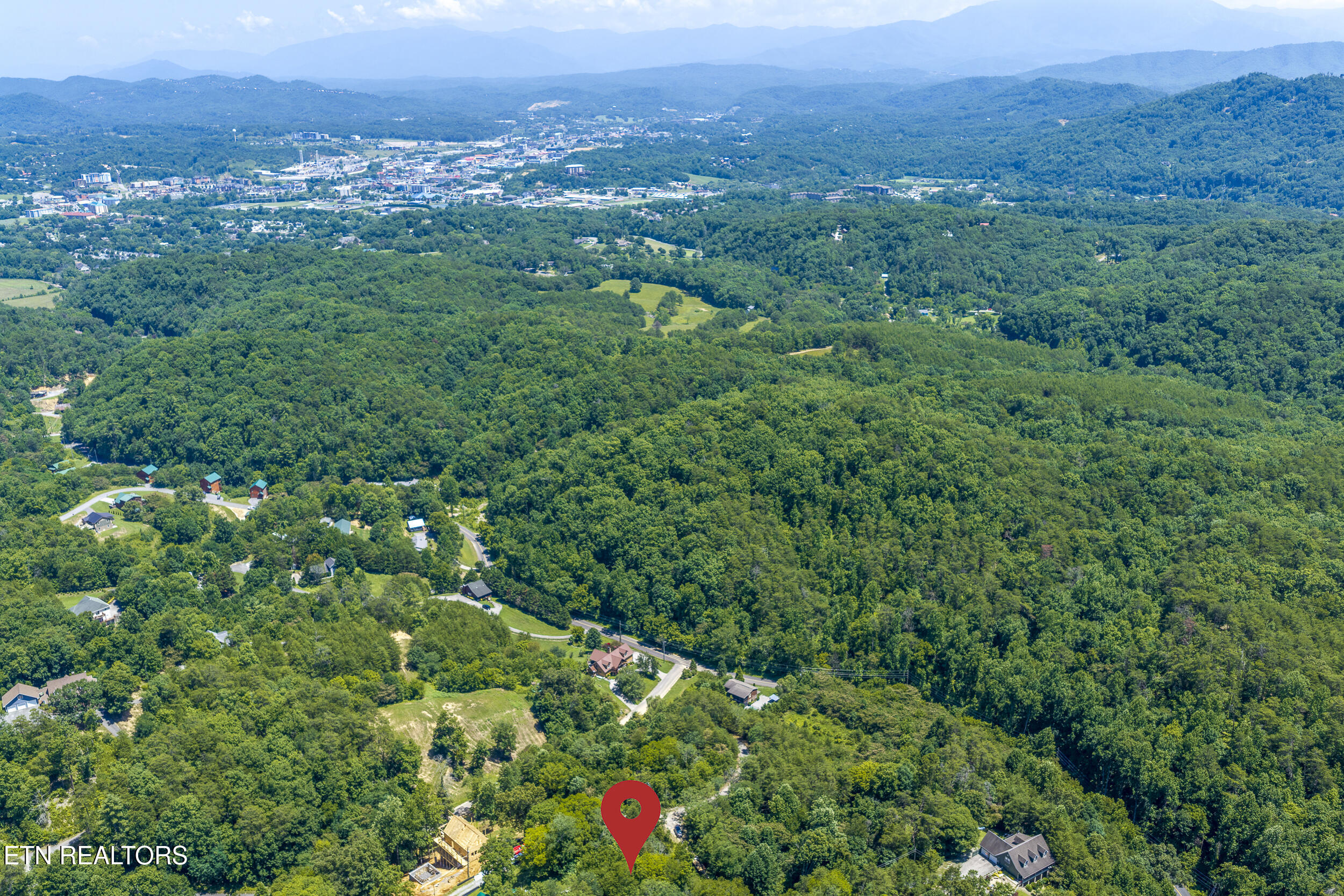 Raejon Way Sevierville, TN 37862 - Photo 28 of 39 DJI_20260702143649_0419_D-HDRm