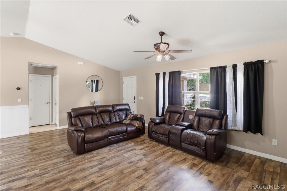 3220 East Rogers Inverness, FL 34453 - Photo 5 of 23