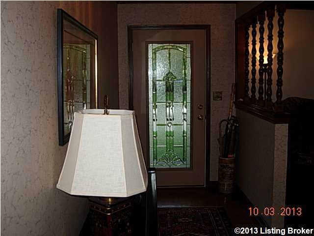 2608 Wareham Road Louisville, KY 40242 - Photo 8 of 18 entrance foyer