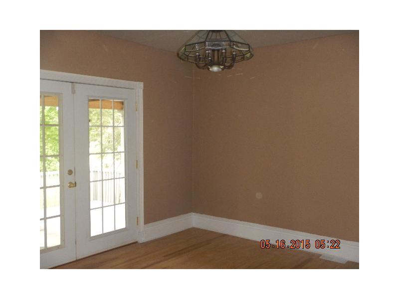 Dining Room. 