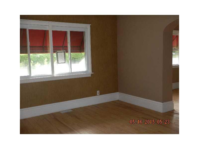 Living Room. 