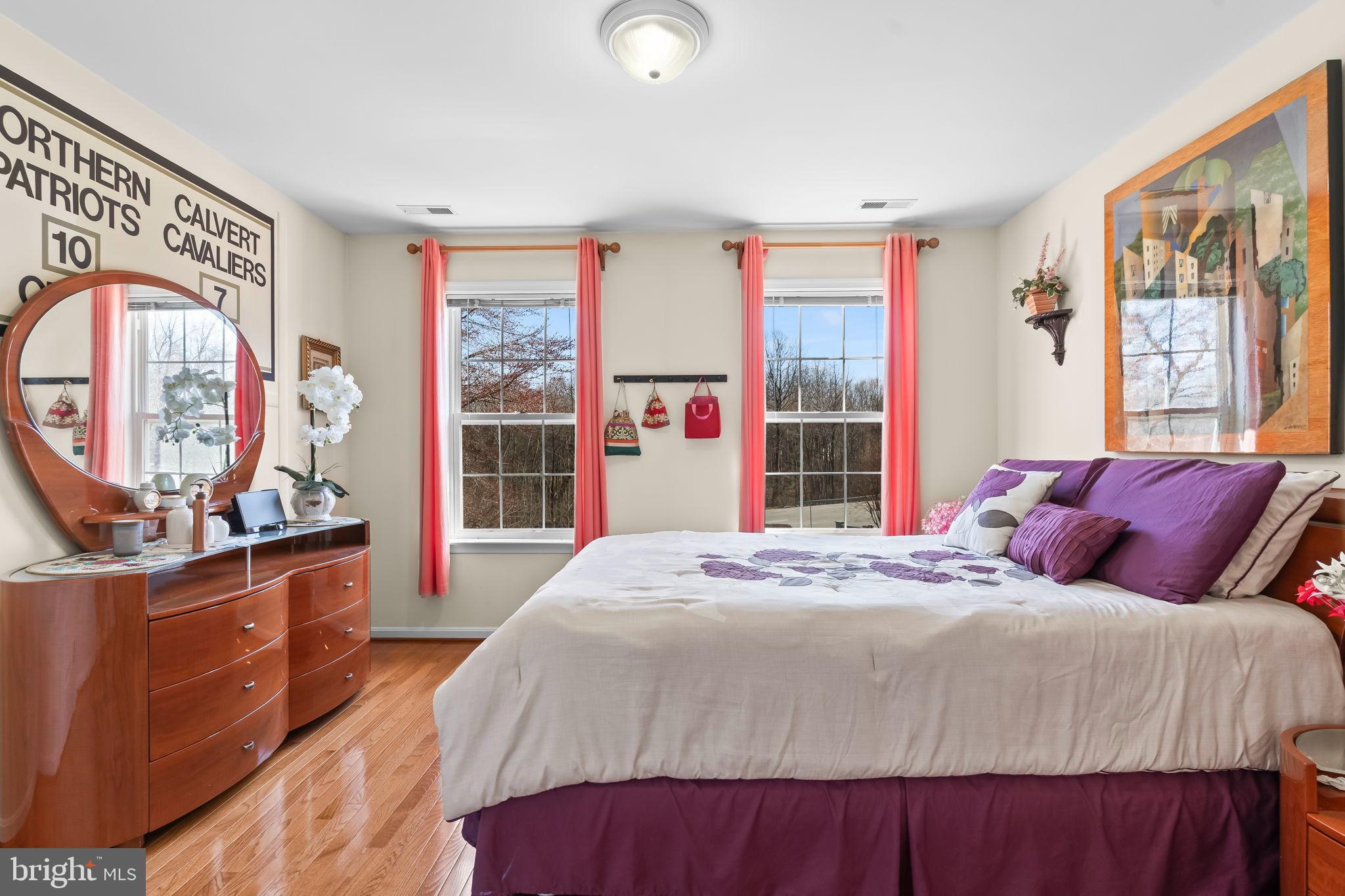5 Cross Point Drive Owings, MD 20736 - Photo 25 of 63 Bright and inviting bedroom with vibrant decor.