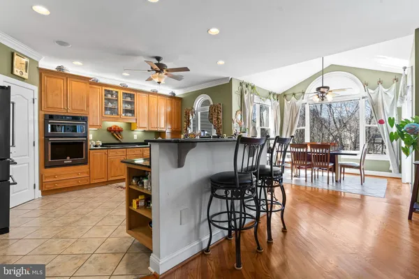 $1,200,000 | 5 Cross Point Drive, Owings, MD 20736