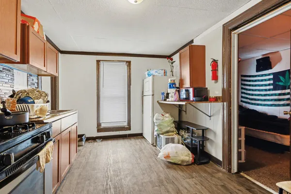 $165,000 | 17 Tennyson Avenue, Battle Creek, MI 49015