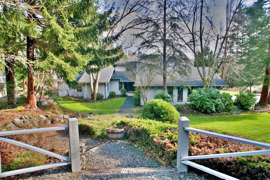 10630 Stedman Road Southeast Olympia, WA 98513 - Photo 1 of 15 Gallery Image 1