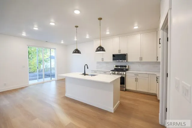 $414,900 | 444 Church Street, Ammon, ID 83401