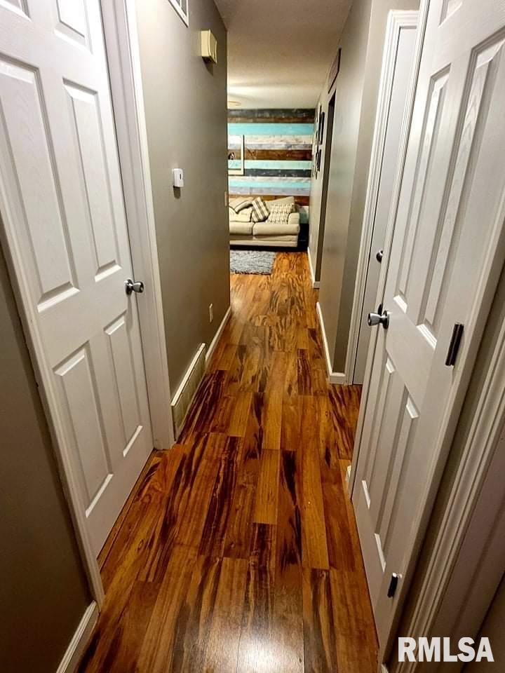 28 Melody Lane Springfield, IL 62702 - Photo 16 of 20 Gallery Image 16