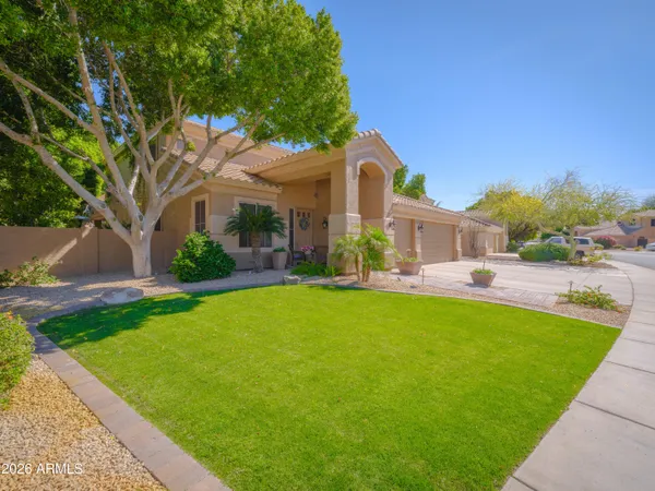 $725,000 | 6132 West Topeka Drive, Glendale, AZ 85308