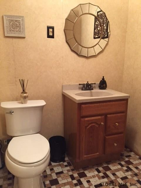 96 Consaul Road Colonie, NY 12205 - Photo 21 of 23 Photo 21