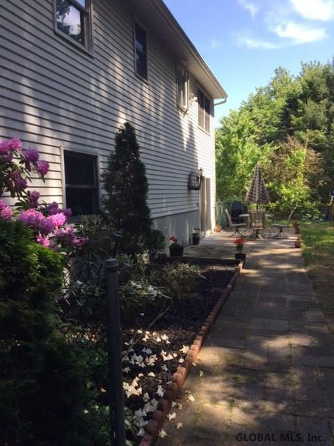 96 Consaul Road Colonie, NY 12205 - Photo 4 of 23 Photo 4