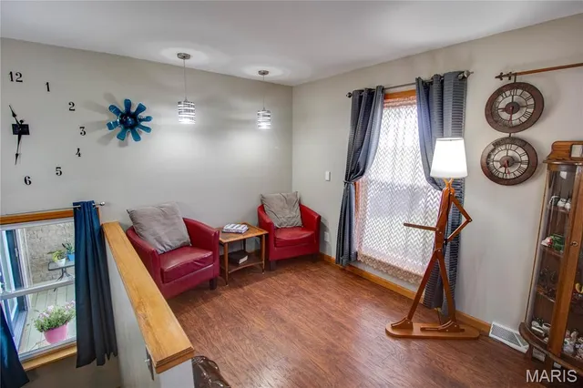 $200,000 | 22520 South Centennial Road, Jerseyville, IL 62052