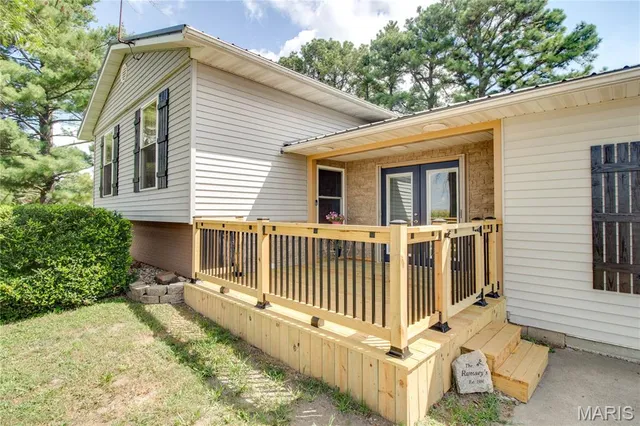 $200,000 | 22520 South Centennial Road, Jerseyville, IL 62052