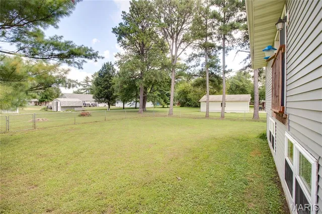 $200,000 | 22520 South Centennial Road, Jerseyville, IL 62052