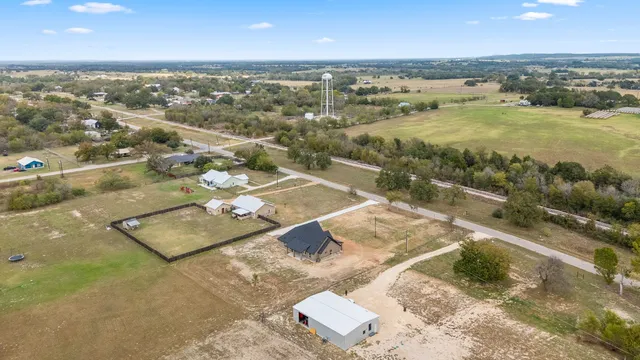 $479,999 | 647 Old Highway 20, McDade, TX 78650