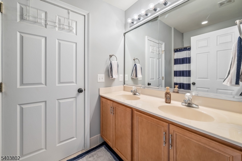 5 Fennimore Court Flanders, NJ 07836 - Photo 36 of 50