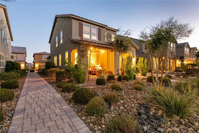 $360,000 | 1009 Belton Lake Avenue, North Las Vegas, NV 89086