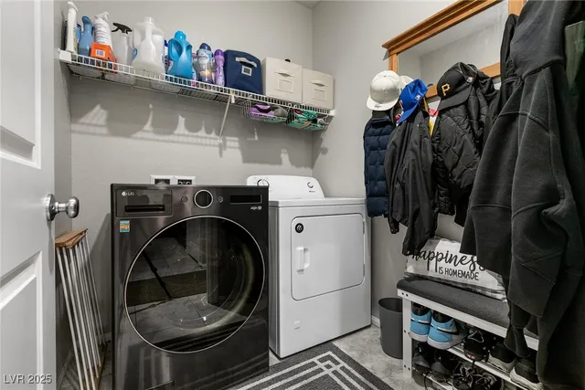 $360,000 | 1009 Belton Lake Avenue, North Las Vegas, NV 89086