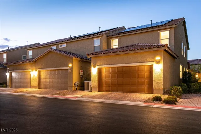 $360,000 | 1009 Belton Lake Avenue, North Las Vegas, NV 89086