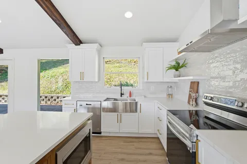 $1,275,000 | 5161 Granny White Pike, Nashville, TN 37220