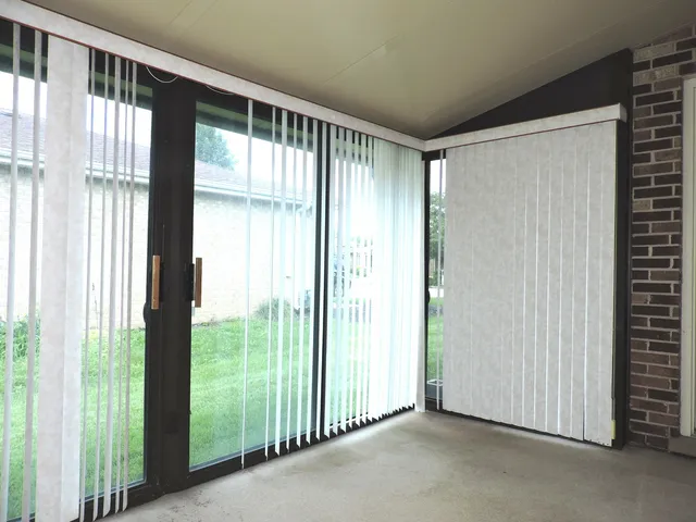 $354,551 | 6931 Coachwood Trail, Tinley Park, IL 60477