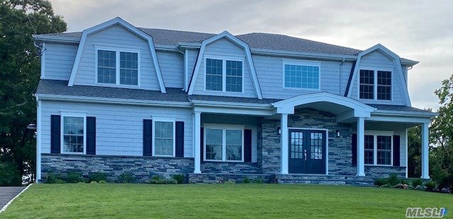 29 Hofstra Drive Plainview, NY 11803 - Photo 1 of 19