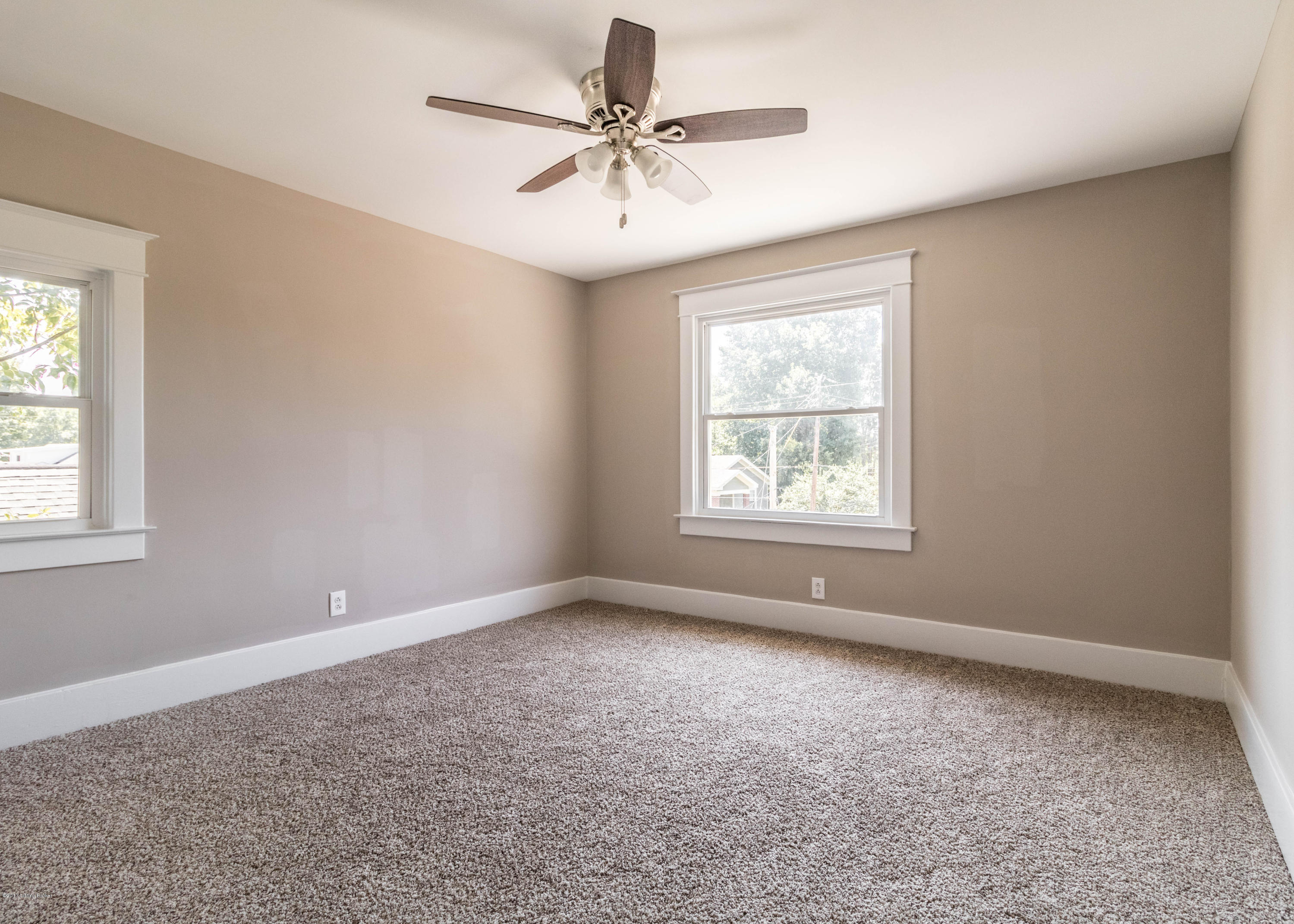2241 Dundee Road Louisville, KY 40205 - Photo 18 of 26 Guest Bedroom