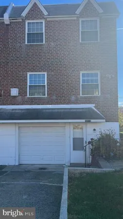 $2,700 | 10113 Jeanes Street, Philadelphia, PA 19116